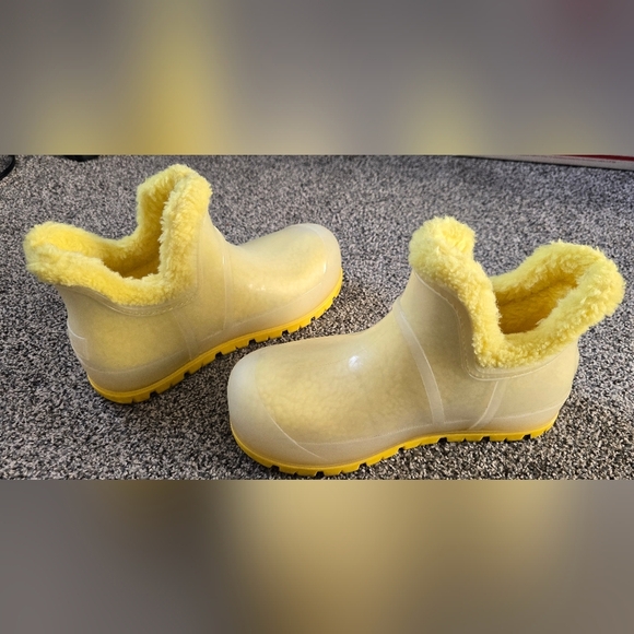 UGG RAINCLOUD CANARY WATERPROOF RUBBER RAIN BOOTS US 7 / EU 38 / UK 5 - Picture 10 of 10